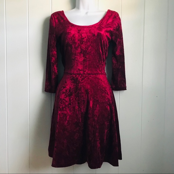 Dresses & Skirts - Red Velvet Dress w/ Twist Keyhole Back